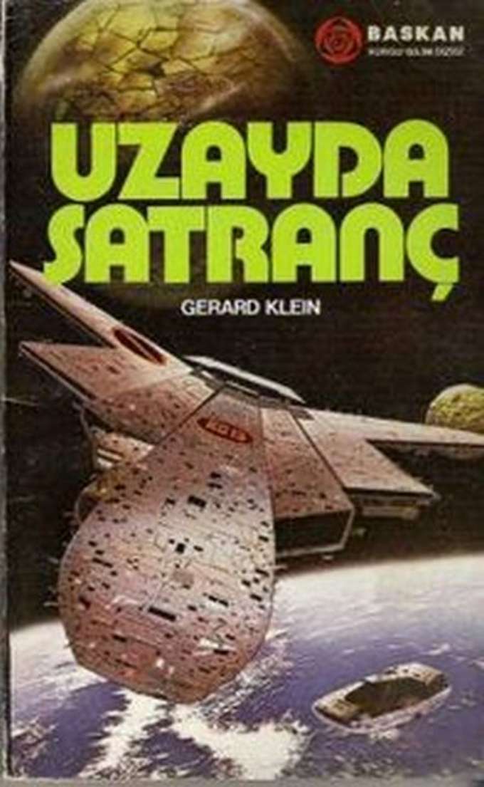 Uzayda Satranç kapağı