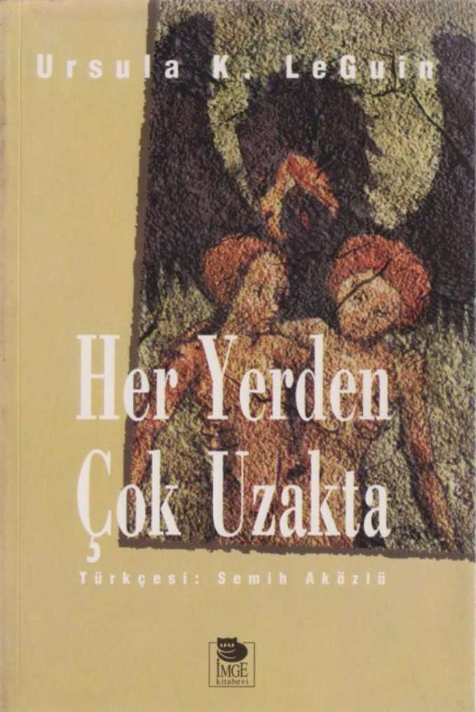 Her Yerden Çok Uzakta kapağı